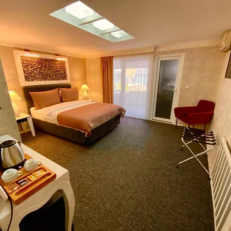 Peri Boutique Hotel