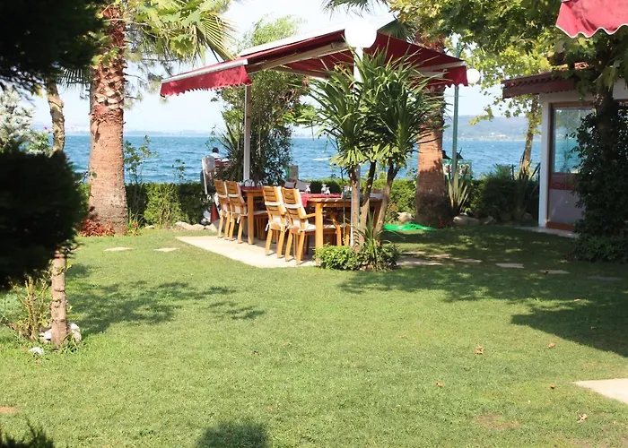 Peri Boutique * ספנג'ה