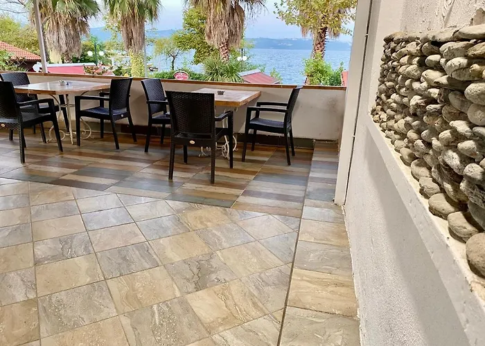 Peri Boutique * ספנג'ה