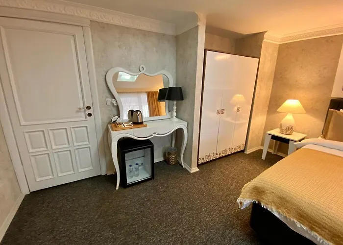 Peri Boutique מלון *