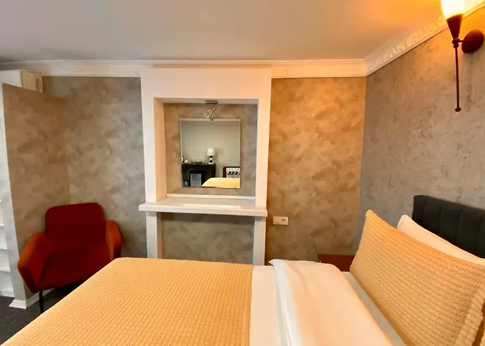 Peri Boutique מלון ספנג'ה