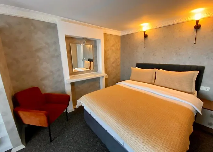 Peri Boutique מלון